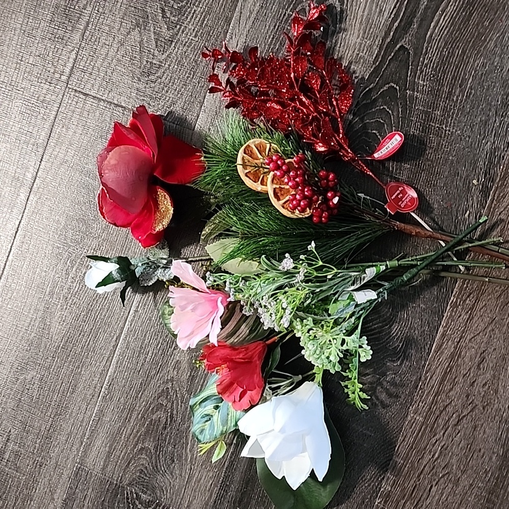 9x Ashland faux floral Stems / Picks